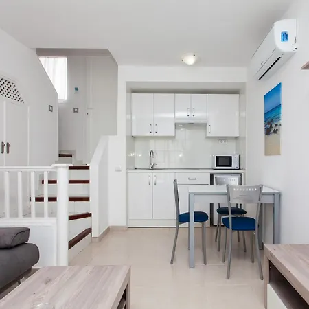 Tao Caleta Playa, Коральео