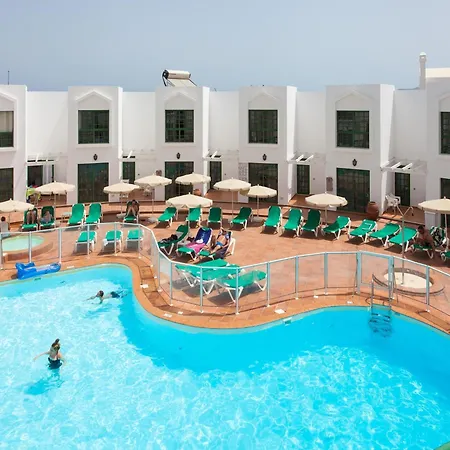 Tao Caleta Playa, Коральео