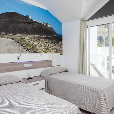 Tao Caleta Playa, * Коральео