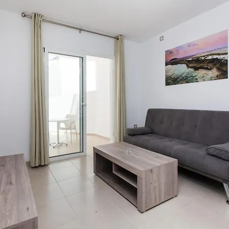 Tao Caleta Playa, Tatil Evi Corralejo